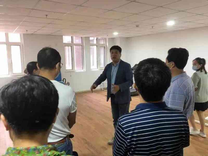 西青区政协辅导前来西青米兰体育智慧为老服务中心调研领导工